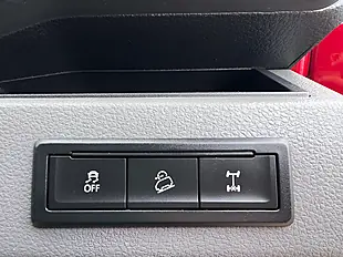 Used 2023 Volkswagen Transporter T32 Highline Red - Interior and Exterior details 17