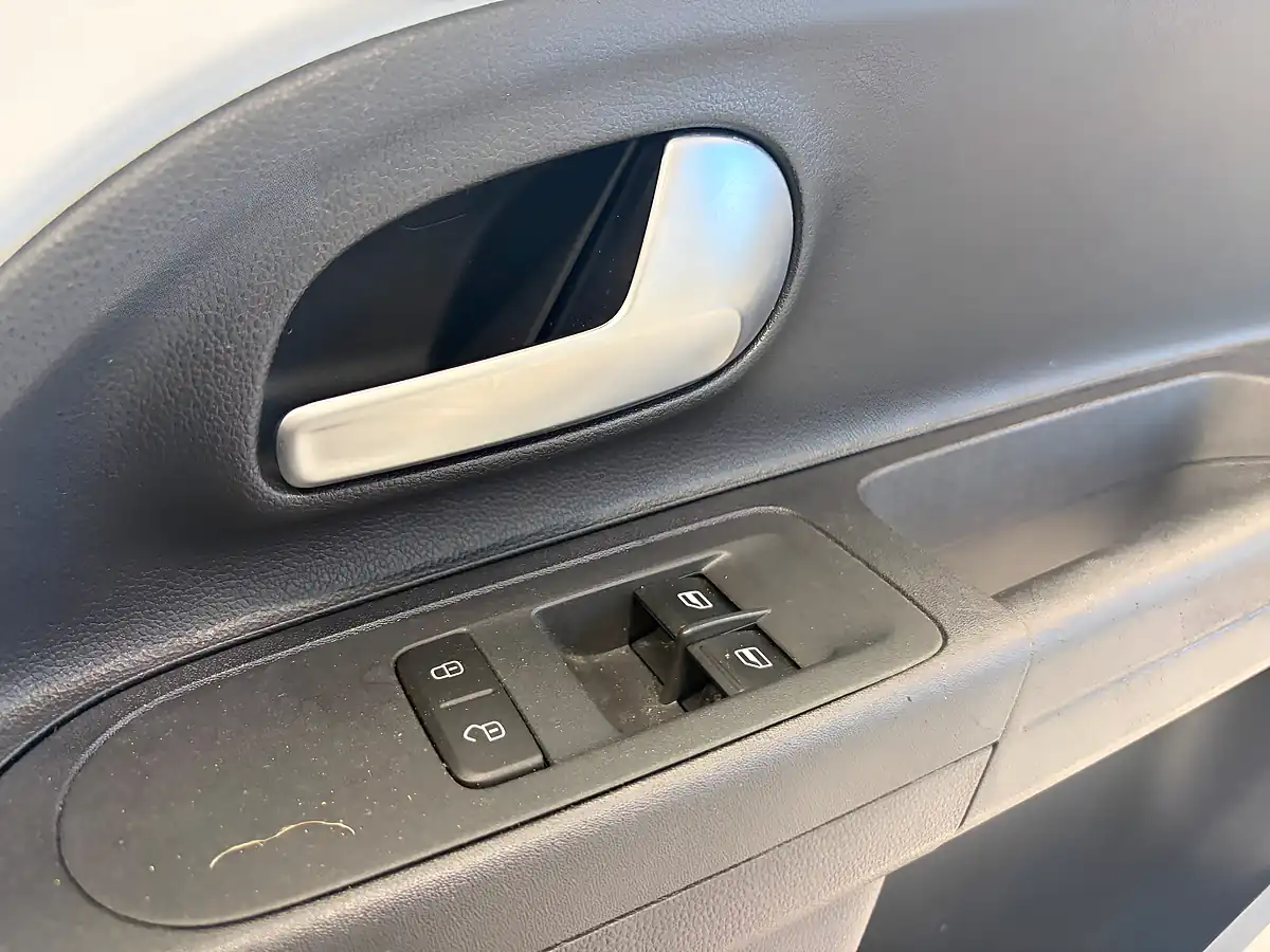 Used 2023 Volkswagen Up! Black Edition White - Interior and Exterior details 15