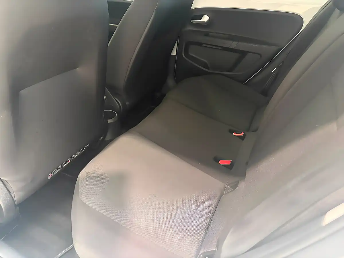 Used 2023 Volkswagen Up! Black Edition White - Interior and Exterior details 16