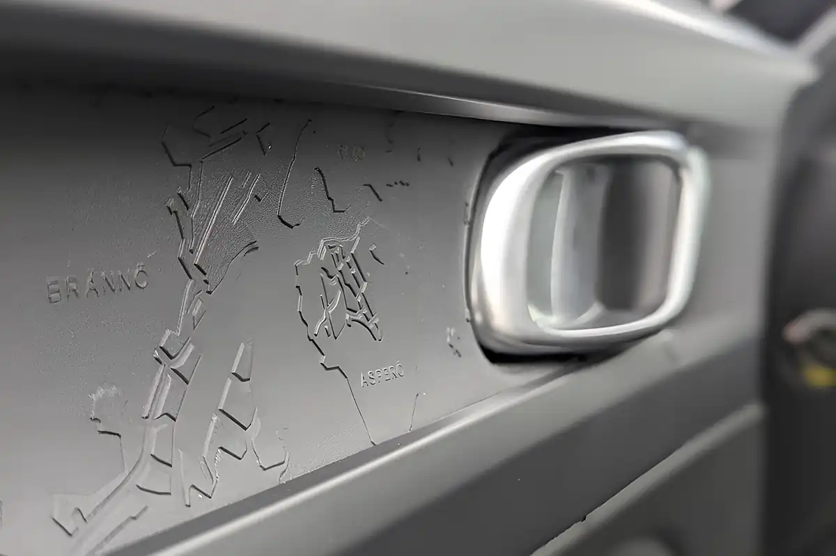 Used 2023 Volvo C40 Core Black - Interior and Exterior details 14