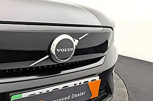 Used 2023 Volvo C40 Core Black - Interior and Exterior details 17