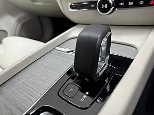 Used 2023 Volvo V60 Plus Silver - Interior and Exterior details 11