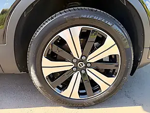 Used 2023 Volvo XC40 Core Black - Interior and Exterior details 13