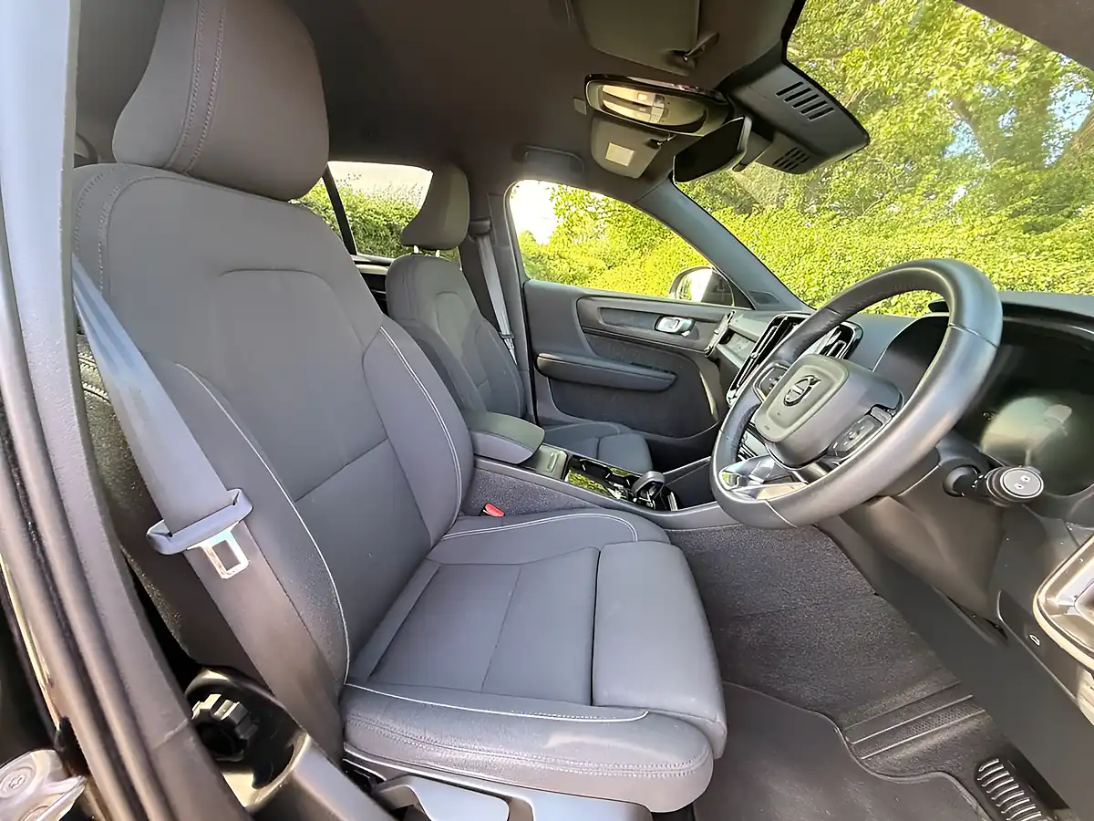 Used 2023 Volvo XC40 Core Black - Interior and Exterior details 16