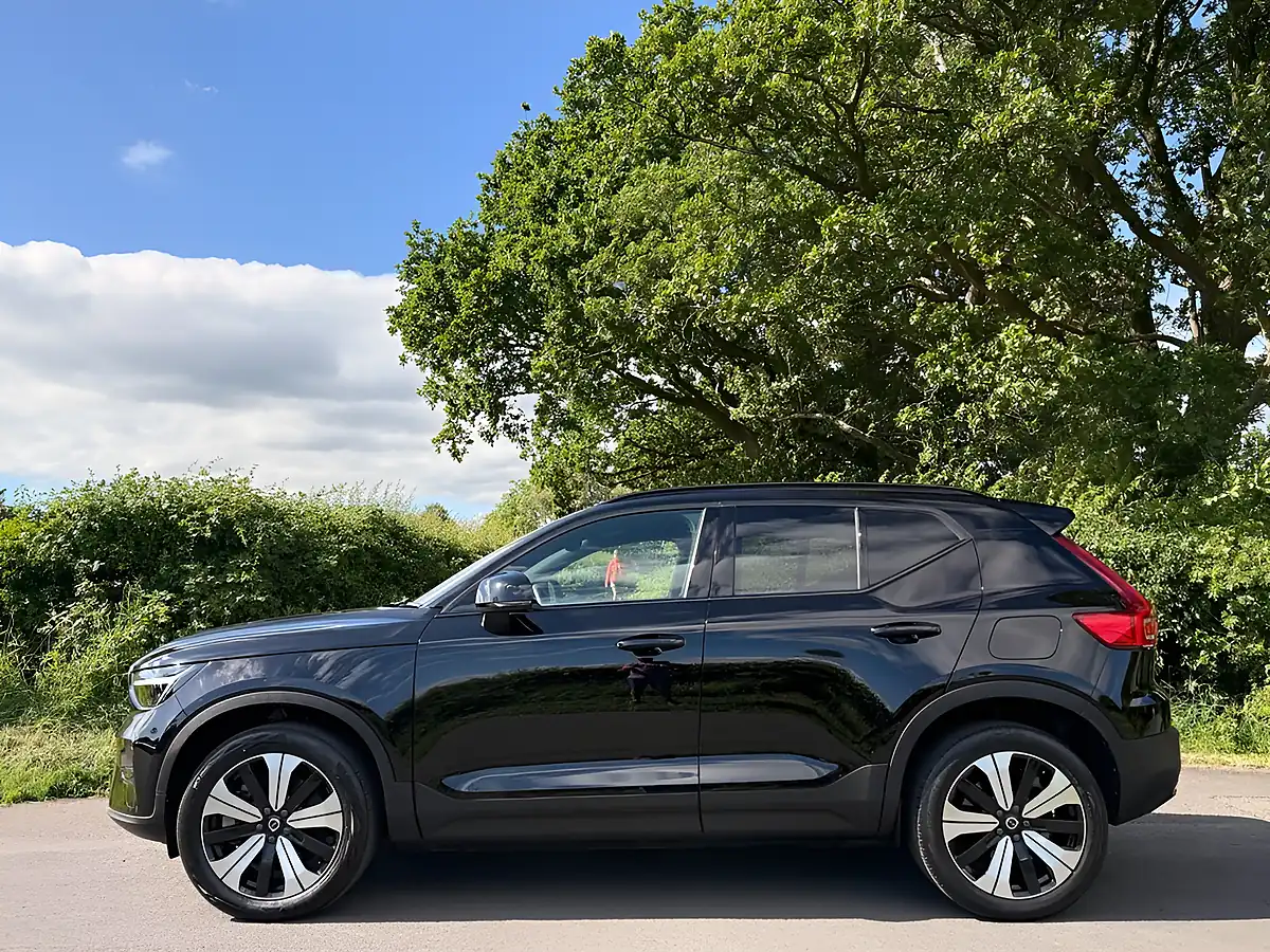 Used 2023 Volvo XC40 Core Black - Interior and Exterior details 4