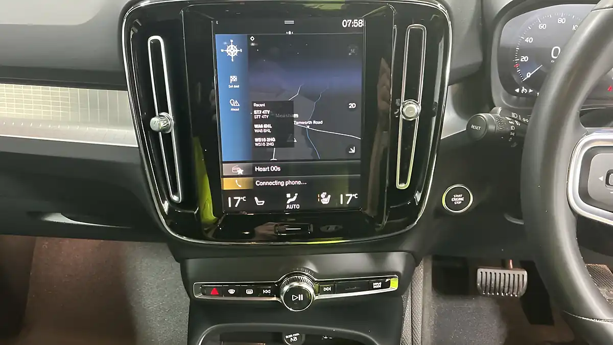 Used 2023 Volvo XC40 Plus Black - Interior and Exterior details 10