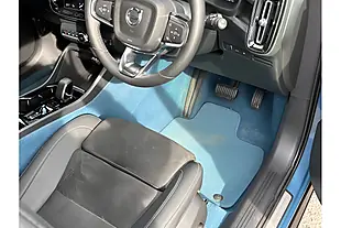 Used 2023 Volvo XC40 Plus Dark Fjord Blue - Interior and Exterior details 11