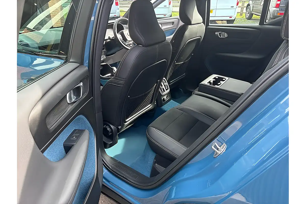 Used 2023 Volvo XC40 Plus Dark Fjord Blue - Interior and Exterior details 14
