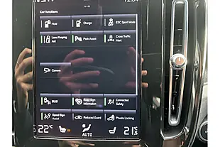 Used 2023 Volvo XC40 Plus Dark Fjord Blue - Interior and Exterior details 18