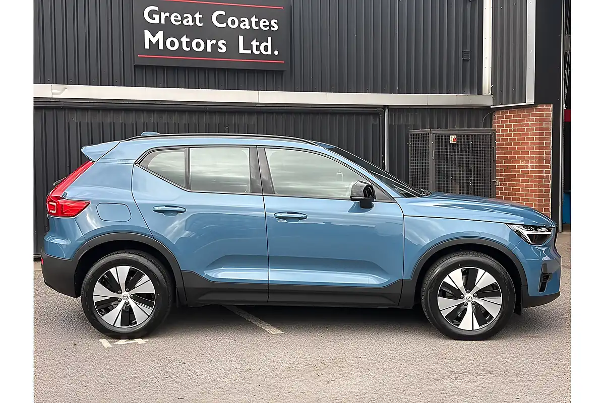 Used 2023 Volvo XC40 Plus Dark Fjord Blue - Interior and Exterior details 2