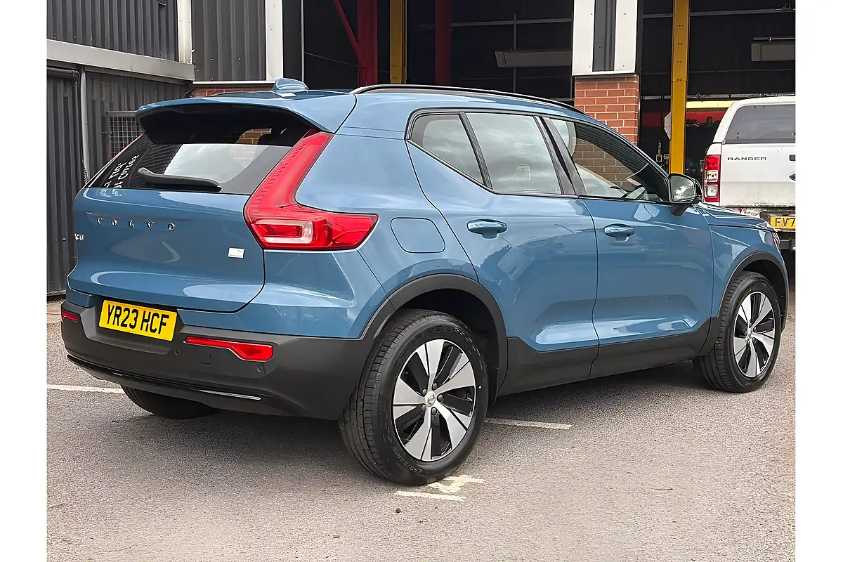 Used 2023 Volvo XC40 Plus Dark Fjord Blue - Interior and Exterior details 3
