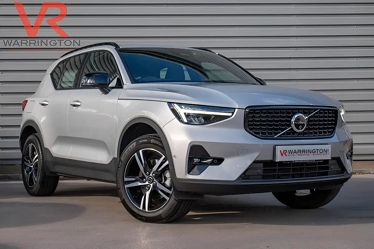 Used 2023 Volvo XC40 Plus Dark Silver Dawn - Front View