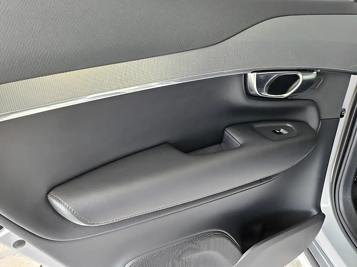 Used 2023 Volvo XC90 Core Silver Dawn - Interior and Exterior details 16