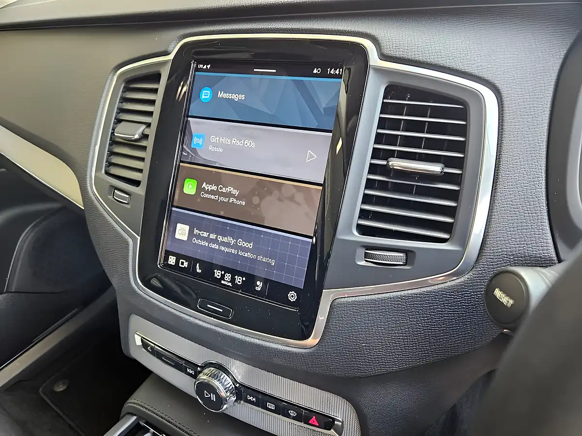 Used 2023 Volvo XC90 Core Silver Dawn - Interior and Exterior details 18