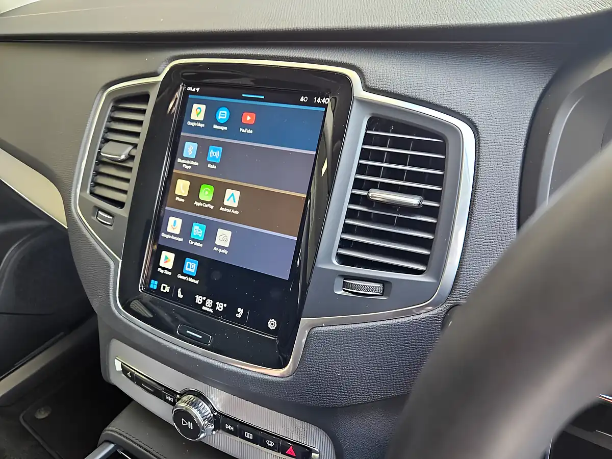 Used 2023 Volvo XC90 Core Silver Dawn - Interior and Exterior details 19