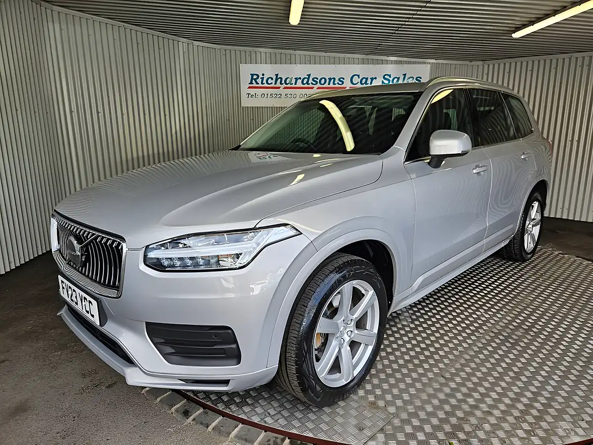 Used 2023 Volvo XC90 Core Silver Dawn - Interior and Exterior details 8