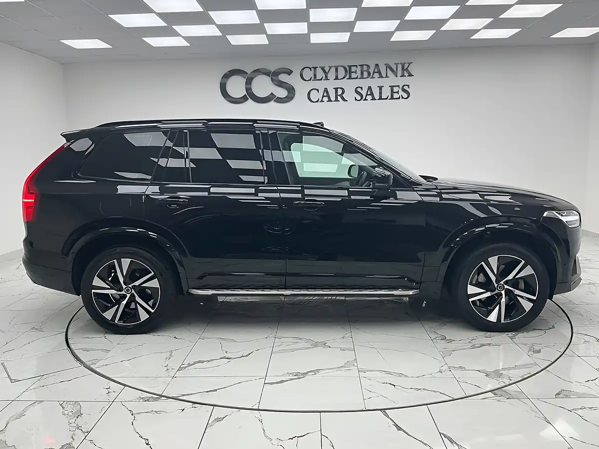 Used 2023 Volvo XC90 Plus Black - Interior and Exterior details 2