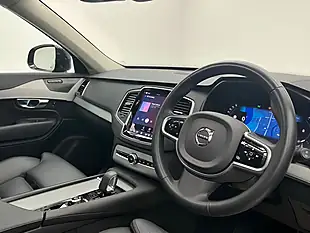 Used 2023 Volvo XC90 Plus Black - Interior and Exterior details 9