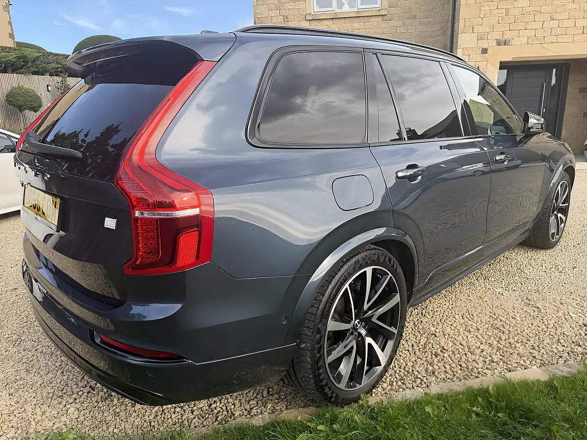 Used 2023 Volvo XC90 Ultimate Dark Edition Denim Blue Metallic - Interior and Exterior details 20