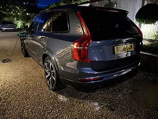 Used 2023 Volvo XC90 Ultimate Dark Edition Denim Blue Metallic - Interior and Exterior details 3
