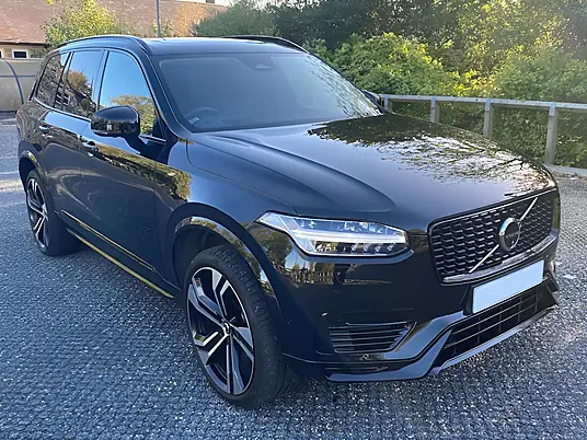 2023 Volvo XC90 T8 Recharge Ultimate Dark