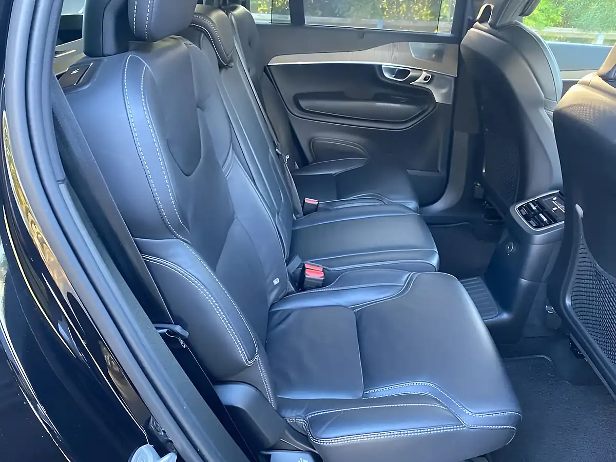 Used 2023 Volvo Xc90 Ultimate Dark Onyx Black - Interior and Exterior details 6