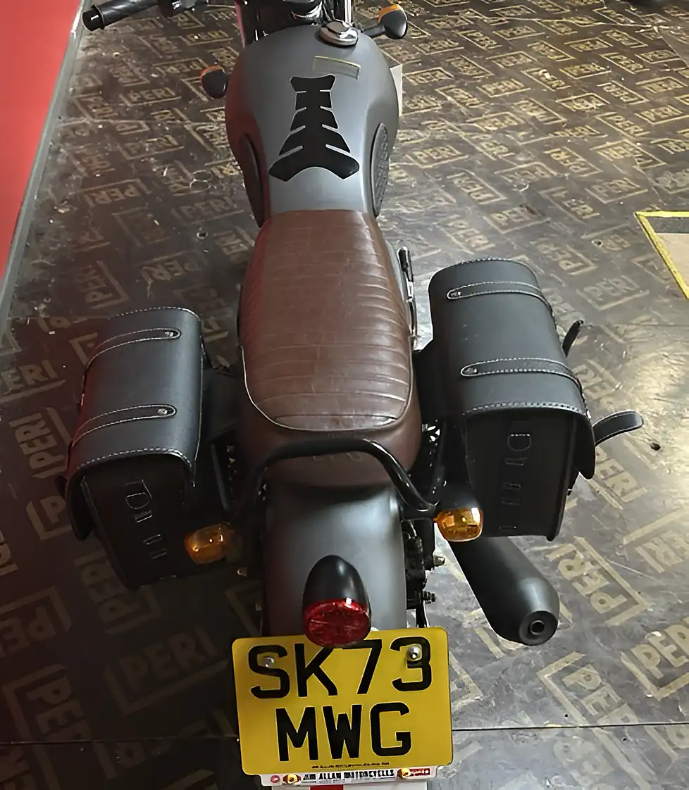 Used 2023 Wk Bikes Scrambler 125 Grey - Interior and Exterior details 10