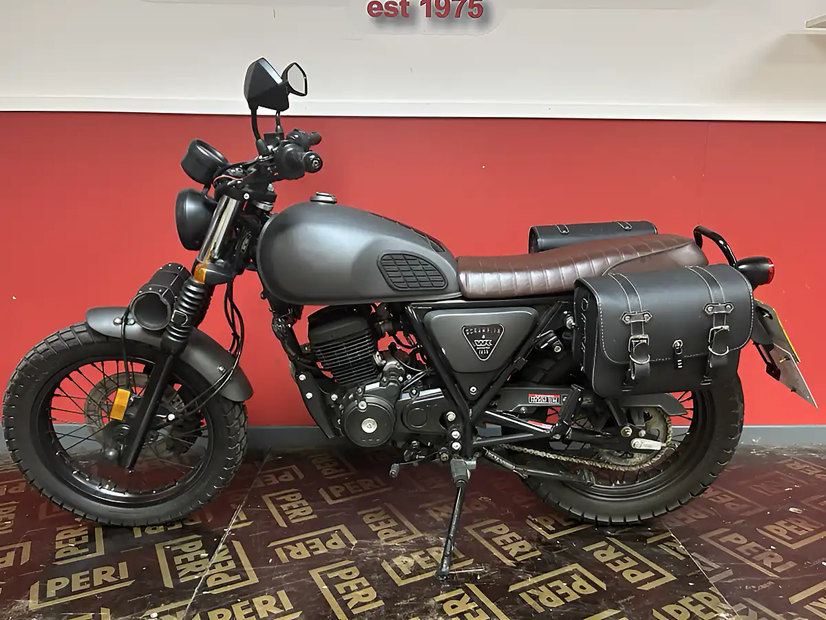 Used 2023 Wk Bikes Scrambler 125 Grey - Interior and Exterior details 4