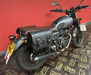 Used 2023 Wk Bikes Scrambler 125 Grey - Interior and Exterior details 7