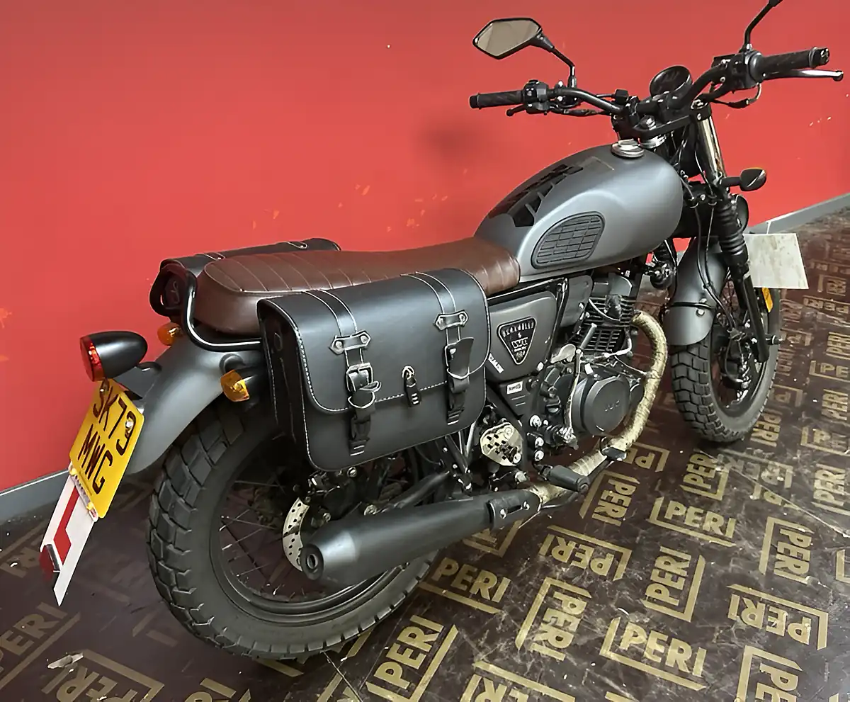 Used 2023 Wk Bikes Scrambler 125 Grey - Interior and Exterior details 7