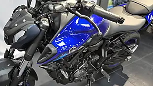 Used 2023 Yamaha MT-07 Abs Blue - Interior and Exterior details 10
