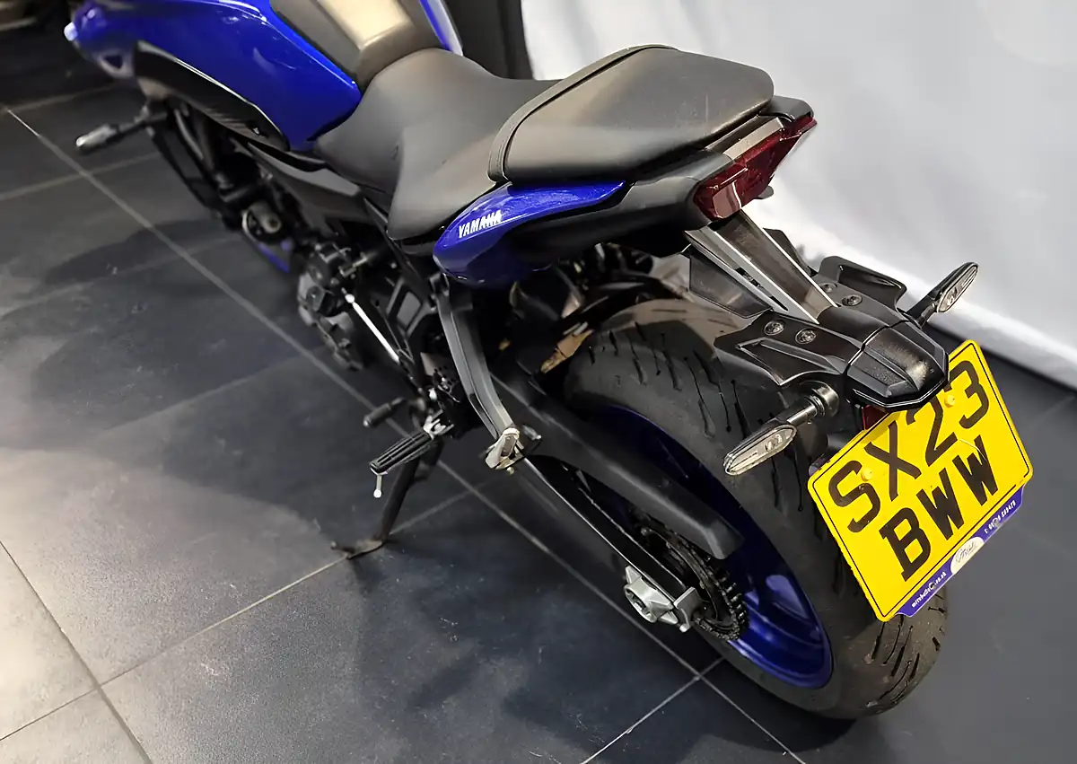 Used 2023 Yamaha MT-07 Abs Blue - Interior and Exterior details 13