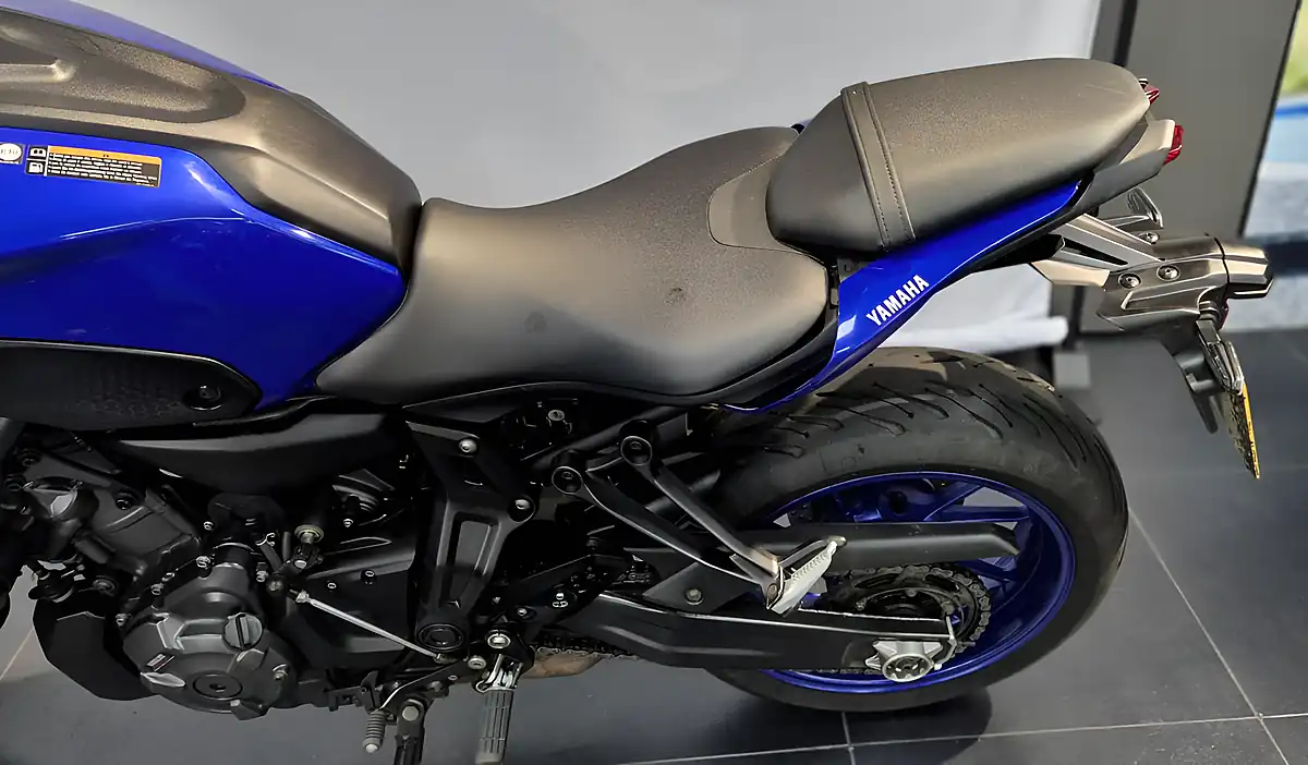 Used 2023 Yamaha MT-07 Abs Blue - Interior and Exterior details 8