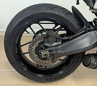 Used 2023 Yamaha MT-09 Hyper-Naked Black - Interior and Exterior details 13