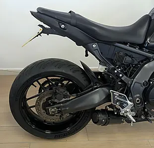 Used 2023 Yamaha MT-09 Hyper-Naked Black - Interior and Exterior details 14
