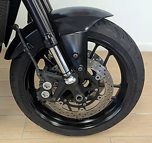 Used 2023 Yamaha MT-09 Hyper-Naked Black - Interior and Exterior details 17