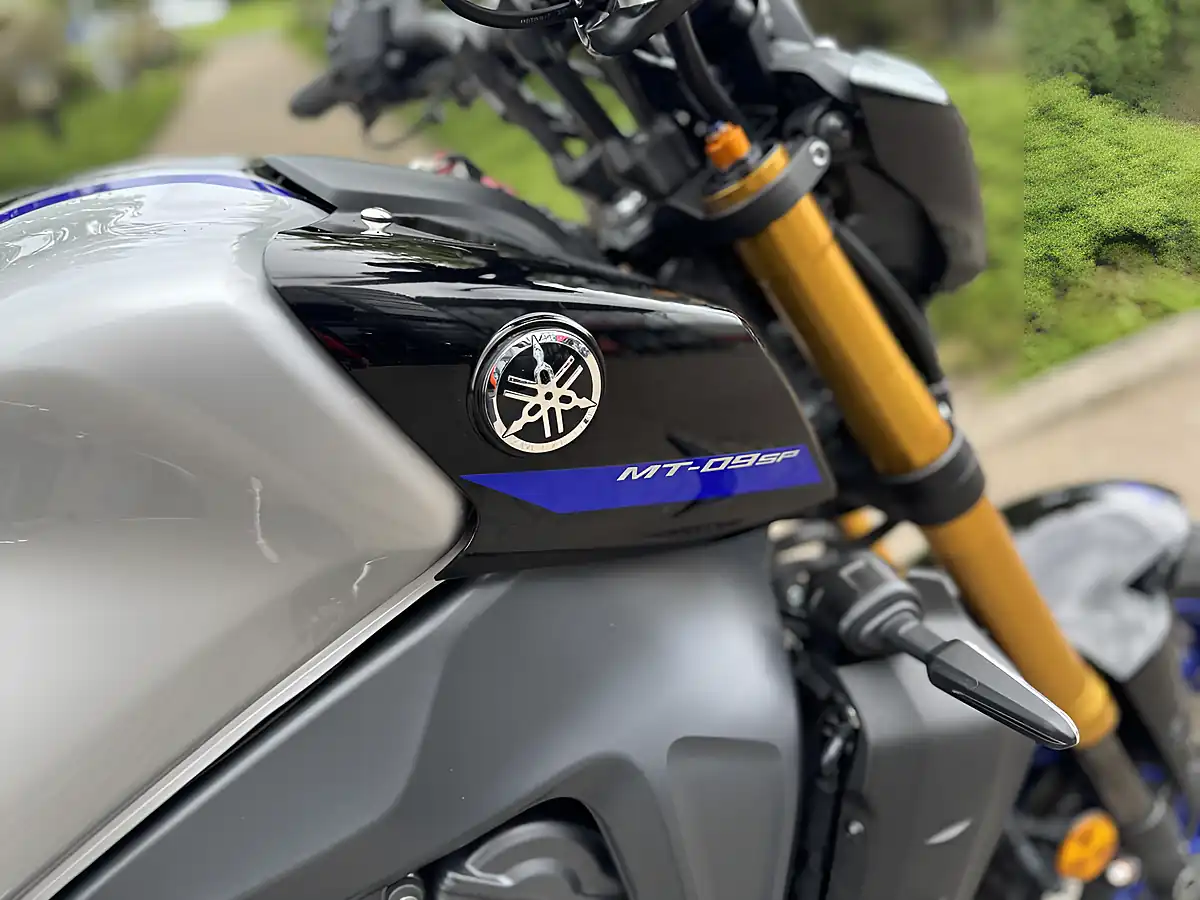Used 2023 Yamaha MT-09 Sp Black - Interior and Exterior details 12