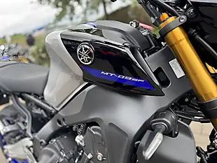 Used 2023 Yamaha MT-09 Sp Black - Interior and Exterior details 13