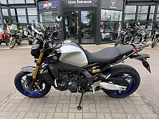 Used 2023 Yamaha MT-09 Sp Black - Interior and Exterior details 6