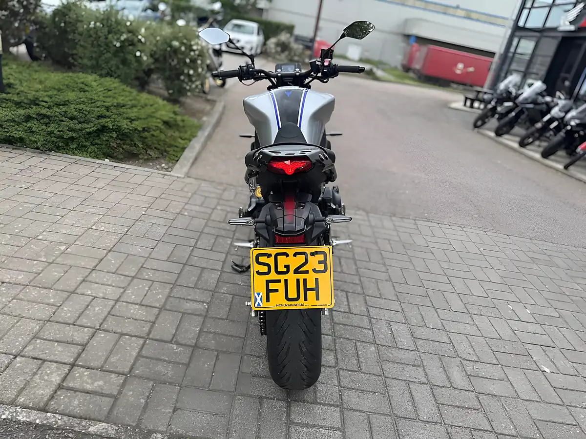 Used 2023 Yamaha MT-09 Sp Black - Interior and Exterior details 8