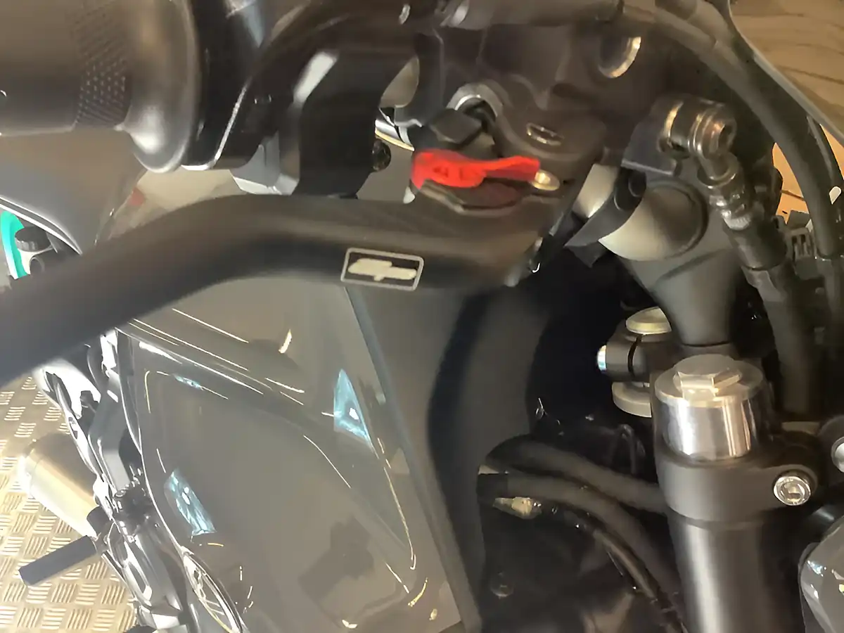 Used 2023 Yamaha Mt Hyper-Naked Grey - Interior and Exterior details 17