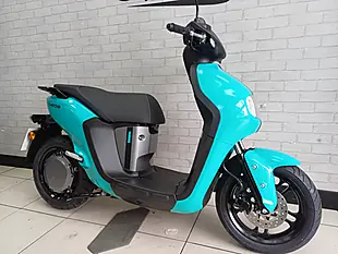 Used 2023 Yamaha Neos Green - Interior and Exterior details 6