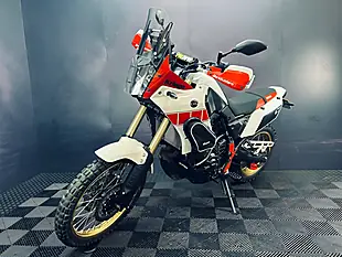 Used 2023 Yamaha Tenere 700 Rally White - Interior and Exterior details 5