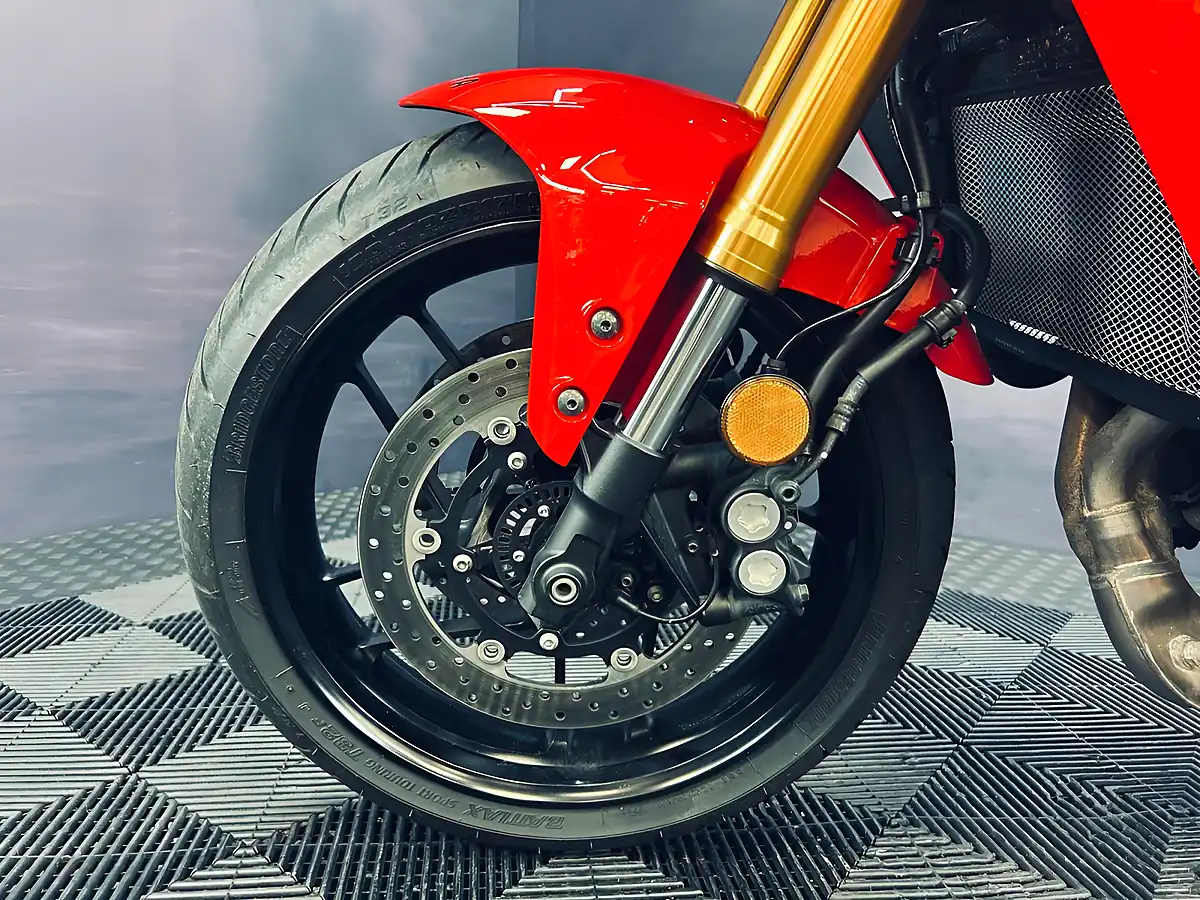 Used 2023 Yamaha Tracer 9 GT Red - Interior and Exterior details 16
