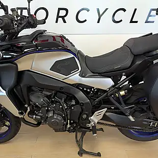 Used 2023 Yamaha Tracer 9 Gt+ Silver - Interior and Exterior details 11