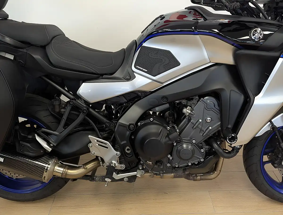 Used 2023 Yamaha Tracer 9 Gt+ Silver - Interior and Exterior details 12