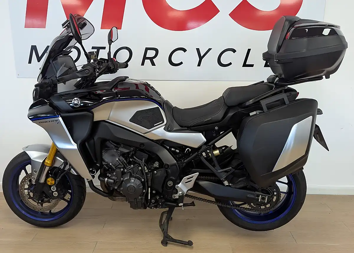Used 2023 Yamaha Tracer 9 Gt+ Silver - Interior and Exterior details 4