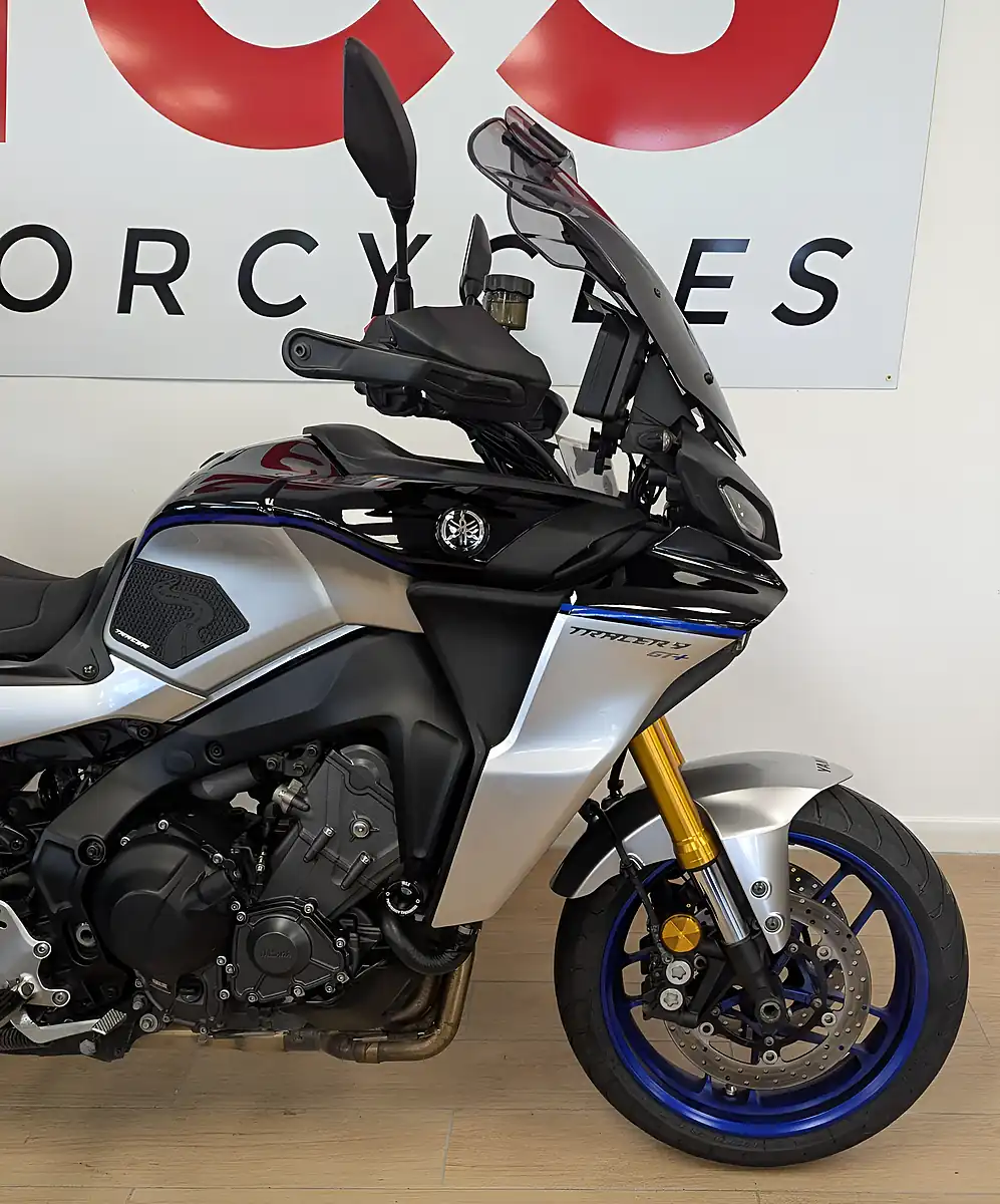 Used 2023 Yamaha Tracer 9 Gt+ Silver - Interior and Exterior details 6
