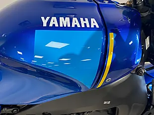 Used 2023 Yamaha Xsr 900 M Power Blue - Interior and Exterior details 10