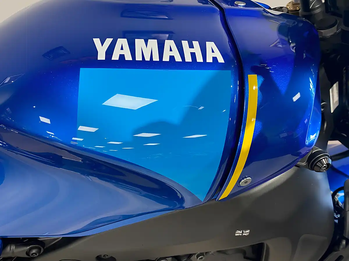 Used 2023 Yamaha Xsr 900 M Power Blue - Interior and Exterior details 10